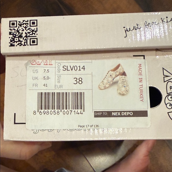 Brand New Elite Checkered Lace-Up Sneakers - Tan - Picture 3 of 6